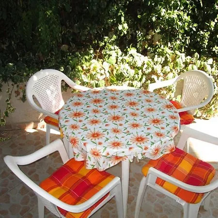 Bogdanic * Stari Grad (Hvar)